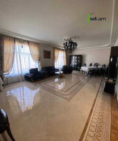 Երկու հարկանի քարե տուն Նոր Նորքում, 800 ք.մ., 3+ սանհանգույց, եվրովերանորոգված