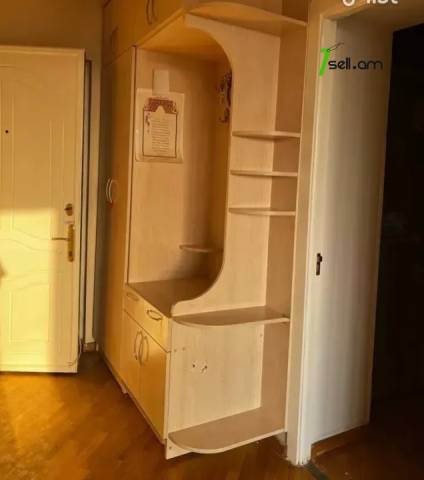 2 սենյականոց բնակարան Սեբաստիայի փողոցում, 40 քմ, կապիտալ վերանորոգված, քարե շենք