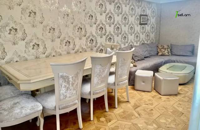 3 սենյականոց բնակարան Ռիգայի փողոցում, 98 ք.մ., 1/9 հարկ, եվրովերանորոգված