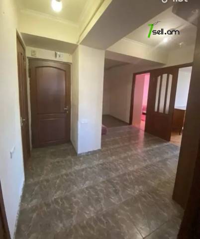 3 սենյականոց բնակարան, Դուրյան թաղամաս, 80 քմ, 7/14 հարկ, կապիտալ վերանորոգված