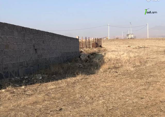 Հողատարածք բնակելի շինությունների համար Աբովյանում, 1000 քմ