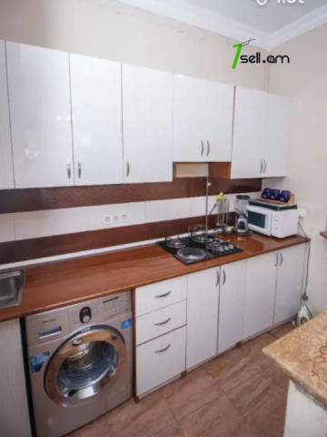 2 սենյականոց բնակարան նորակառույց շենքում Արամի փողոցում, 53 քմ, 12/15 հարկ, բարձր առաստաղներ
