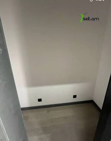 3 սենյականոց բնակարան նորակառույց շենքում Մոնթե Մելքոնյան փողոցում, 93 ք.մ., նախավերջին հարկ