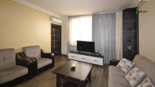 2 սենյականոց բնակարան Սունդուկյան փողոցում, 51 քմ, 6/8 հարկ, եվրովերանորոգված