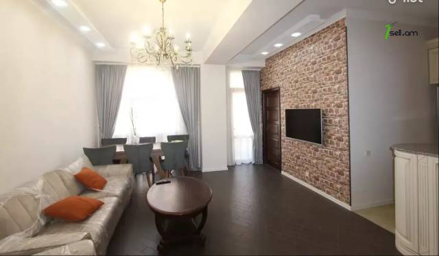 Ընդարձակ 1 սենյականոց բնակարան նորակառույց շենքում Նիկողայոս Ադոնցի փողոցում, 72 ք.մ.