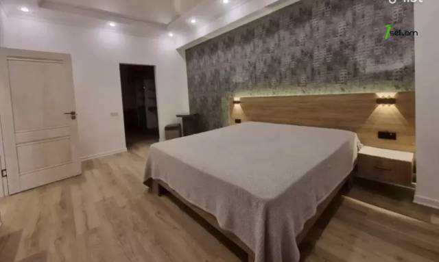 2 սենյականոց բնակարան նորակառույց շենքում Պարոնյանի փողոցում, 75 ք.մ., 2 սանհանգույց