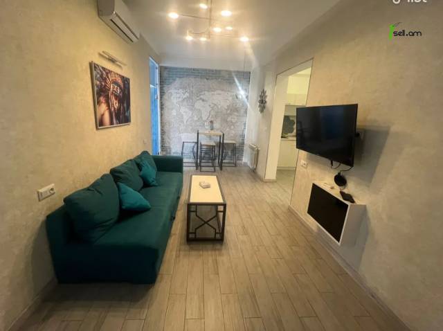 3 սենյականոց բնակարան նորակառույց շենքում Եկմալյան փողոցում, 55 քմ, 8/11 հարկ, բարձր առաստաղներ