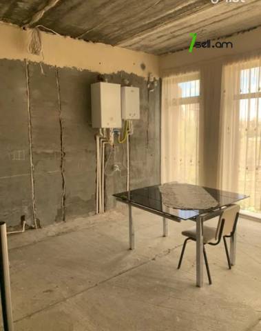 Գրասենյակային տարածք, Սայաթ-Նովա թաղամաս Ավանում, 250 ք.մ.