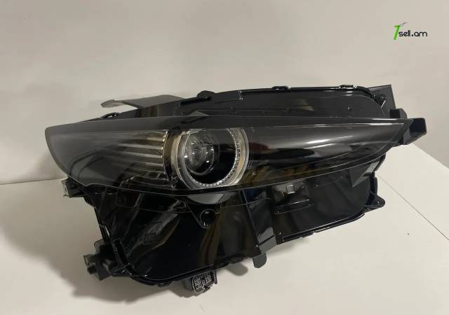 Mazda CX-30 լուսարձակ (2019-2023)