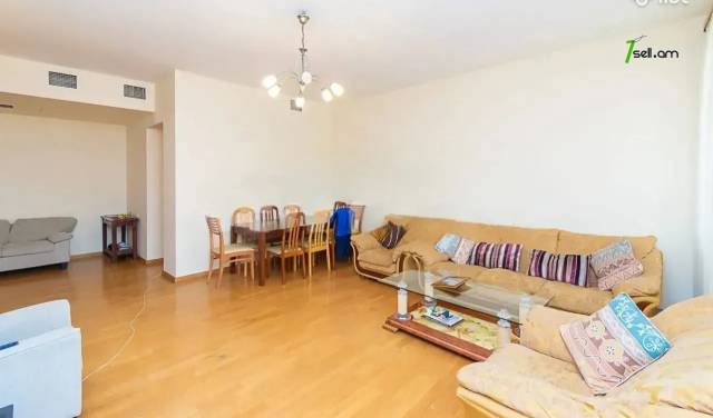 3 սենյականոց բնակարան նորակառույց շենքում Պարոնյան փողոցում, 101 քմ, 8/11 հարկ, բարձր առաստաղներ