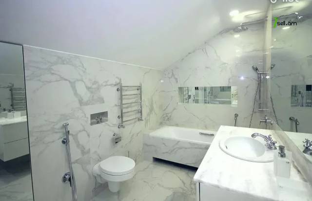 Ընդարձակ 4 սենյականոց բնակարան նորակառույց շենքում Վարդանանց փողոցում, 206 քմ, 20/23 հարկ