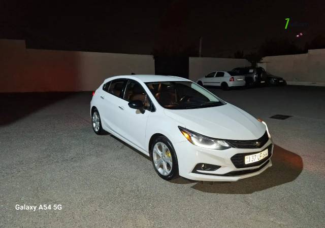 Chevrolet Cruze հետչբեք, 1.4 լ, 2017 թ.