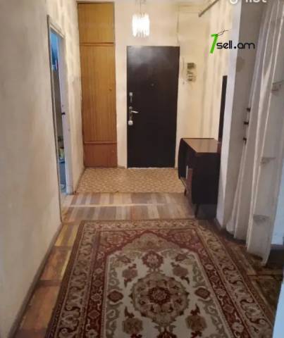 4 սենյականոց բնակարան Աշոտ Հովհաննիսյանի փողոցում, 90 ք.մ., 7/9 հարկ, մասնակի վերանորոգում