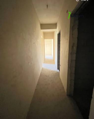 3 սենյականոց բնակարան նորակառույց շենքում Սերո Խանզադյան փողոցում, 101 քմ, նախավերջին հարկ