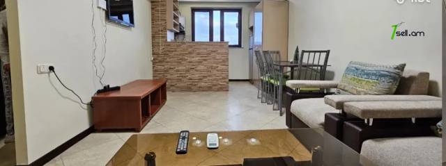 2 սենյականոց բնակարան Սարյանի փողոցում, 46 ք.մ., 9/12 հարկ, կապիտալ վերանորոգված