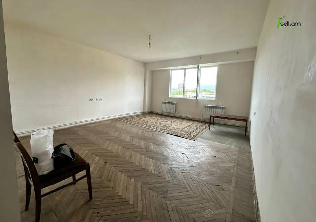 4 սենյականոց բնակարան Նոր Արեշի 4րդ փողոցում, 97 քմ, 3/9 հարկ