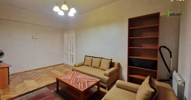 1 սենյականոց բնակարան Կիևյան փողոցում, 47 քմ, նախավերջին հարկ, բարձր առաստաղներ