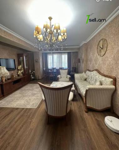 3 սենյականոց բնակարան, Դավթաշեն 1-ին թաղամաս, 90 ք.մ., եվրովերանորոգված