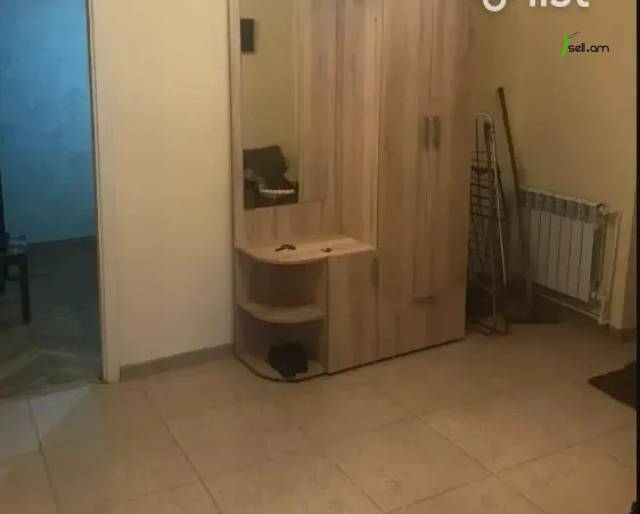 3 սենյականոց բնակարան Սարյանի փողոցում, 75 ք.մ., բարձր առաստաղներ, 1/8 հարկ, եվրովերանորոգված