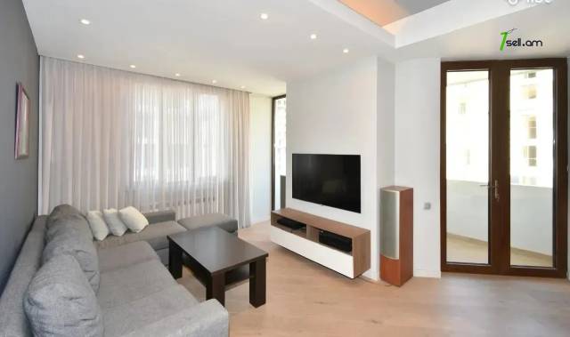 3 սենյականոց բնակարան նորակառույց շենքում Կոմիտասի պողոտայում, 106 ք.մ., բարձր առաստաղներ