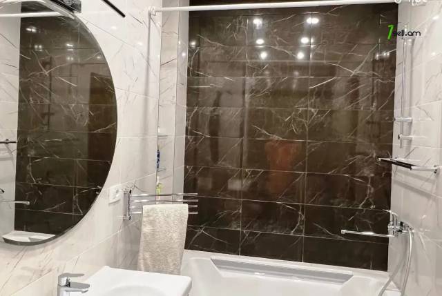 4 սենյականոց բնակարան նորակառույց շենքում Արամի փողոցում, 110 ք.մ., 3+ սանհանգույց, բարձր առաստաղներ