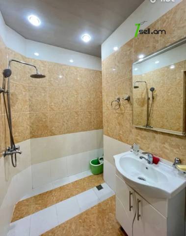 3 սենյականոց բնակարան նորակառույց շենքում Բաղյան փողոցում, 65 քմ, 3/7 հարկ, բարձր առաստաղներ