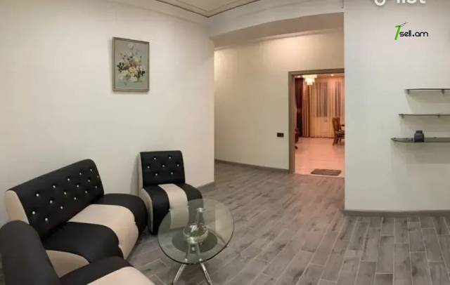 3 սենյականոց բնակարան նորակառույց շենքում Ծարավ աղբյուրի փողոցում, 110 ք.մ., 11/14 հարկ