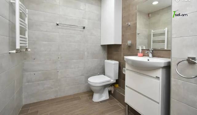 2 սենյականոց բնակարան նորակառույց շենքում Կոմիտասի պողոտայում, 91 քմ, 8/18 հարկ, 2 սանհանգույց