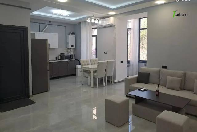 2 սենյականոց բնակարան Բաղրամյան պողոտայում, 43 ք.մ., նախավերջին հարկ, կապիտալ վերանորոգված