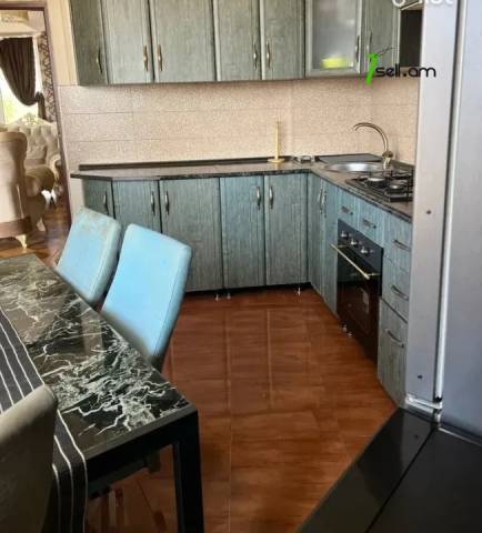 3 սենյականոց բնակարան նորակառույց շենքում Մամիկոնյանց փողոցում, 80 քմ, 5/20 հարկ, 2 սանհանգույց