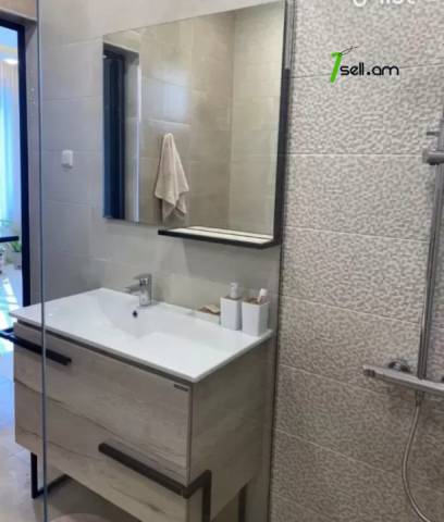 Երկու հարկանի տուն Ավանում, 130 ք.մ., 2 սանհանգույց, կապիտալ վերանորոգված