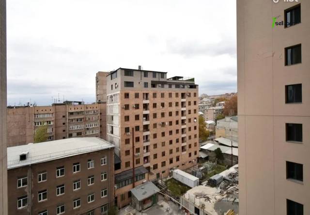 3 սենյականոց բնակարան նորակառույց շենքում Կոմիտասի պողոտայում, 64 քմ, 8/17 հարկ, բարձր առաստաղներ