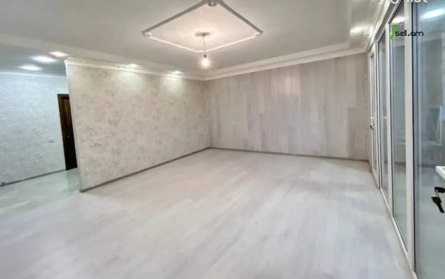 3 սենյականոց բնակարան Զաքարիա Քանաքեռցու փողոցում, 73 քմ, մի քանի պատշգամբ