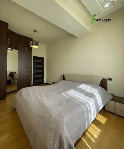 4 սենյականոց բնակարան նորակառույց շենքում Կոմիտասի պողոտայում, 127 ք.մ., 2 սանհանգույց