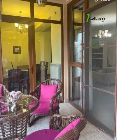 3 սենյականոց բնակարան նորակառույց շենքում Արամի փողոցում, 143 քմ, 4/13 հարկ, 2 սանհանգույց