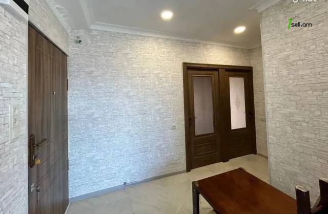 3 սենյականոց բնակարան Զաքարիա Քանաքեռցու փողոցում, 75 ք.մ., եվրովերանորոգված