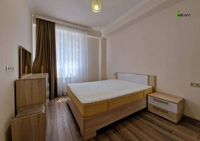 3 սենյականոց բնակարան նորակառույց շենքում Ֆուչիկի փողոցում, 85 ք.մ., բարձր առաստաղներ, 4/14 հարկ