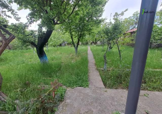 Երկու հարկանի քարե տուն Խարբերդի Աջափնյակ փողոցում Շենգավիթում, 1180 ք.մ.