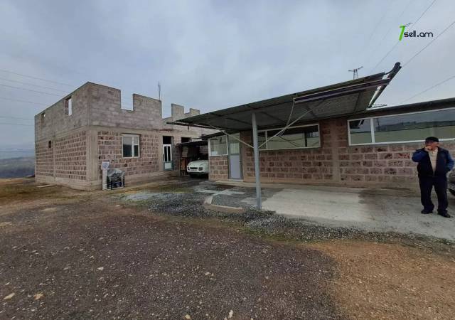 Հողատարածք ընդհանուր օգտագործման, Եղվարդի խճուղի Դավիթաշենում, 2070 ք.մ.