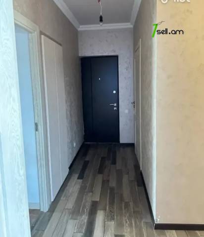 3 սենյականոց բնակարան Մոլդովական փողոցում, 82 ք.մ., 3/5 հարկ, կապիտալ վերանորոգված, քարե շենք