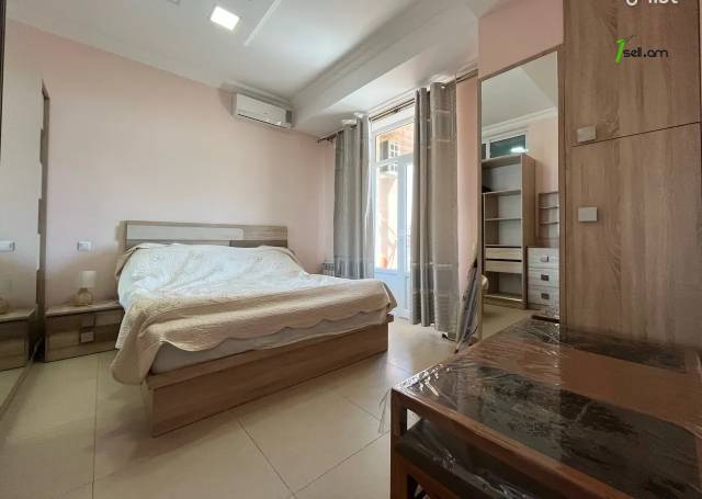 3 սենյականոց բնակարան նորակառույց շենքում Վերին Անտառային փողոցում, 120 ք.մ., 2 սանհանգույց