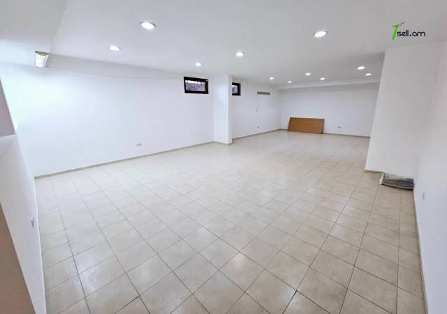 Երկու հարկանի քարե տուն, Վահագնի Թաղամաս Աջափնյակում, 1820 ք.մ., 3+ սանհանգույց