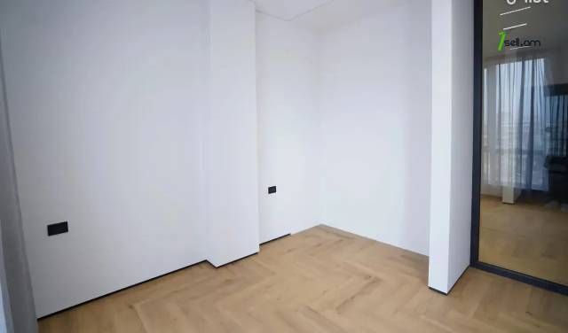 3 սենյականոց բնակարան նորակառույց շենքում Ֆուչիկի փողոցում, 65 քմ, նախավերջին հարկ, 2 սանհանգույց