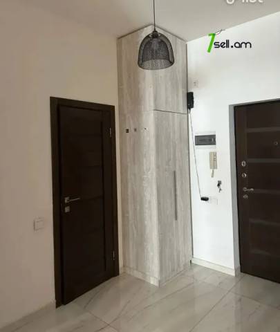 2 սենյականոց բնակարան նորակառույց շենքում Պարույր Սևակի փողոցում, 70 ք.մ., 10/15 հարկ
