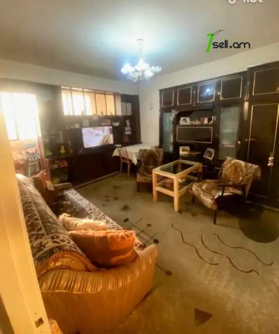 2 սենյականոց բնակարան Արտեմ Միկոյան փողոցում, 50 քմ, նախավերջին հարկ, քարե շենք