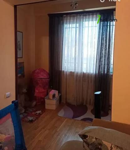 2 սենյականոց բնակարան Հունան Ավետիսյանի փողոցում, 67 ք.մ., 2/9 հարկ, կապիտալ վերանորոգված