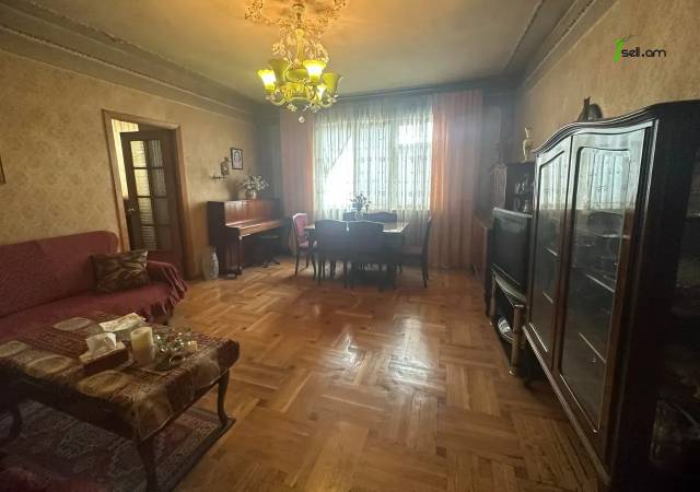 2 սենյականոց բնակարան Նալբանդյան փողոցում, 81 ք.մ., 8/10 հարկ