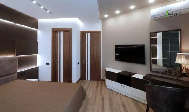 3 սենյականոց բնակարան Ազատության պողոտայում, 109 ք.մ., 2 սանհանգույց, բարձր առաստաղներ