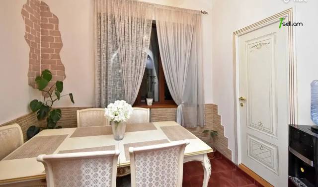 4 սենյականոց բնակարան Էրեբունու փողոցում, 104 ք.մ., 3/5 հարկ, բարձր առաստաղներ