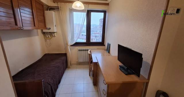 2 սենյականոց բնակարան Իսրայելյան փողոցում, 60 քմ, 8/10 հարկ, կապիտալ վերանորոգված